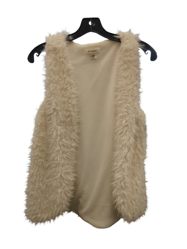 Vest Faux Fur & Sherpa By Self Esteem In Ivory, Size: M