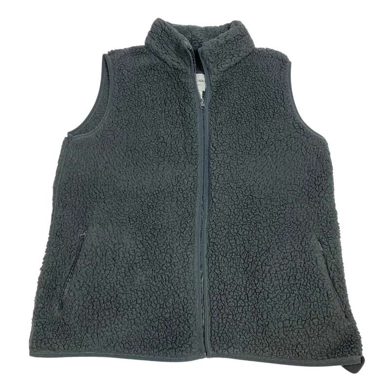 Vest Faux Fur & Sherpa By Sabrina Lauren In Grey, Size: L