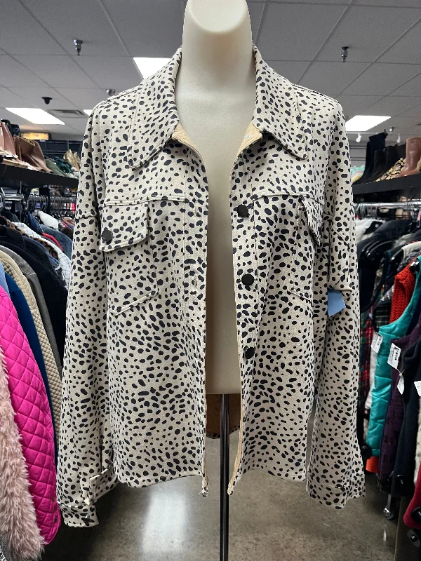 Jacket Shirt By She + Sky In Animal Print, Size: L