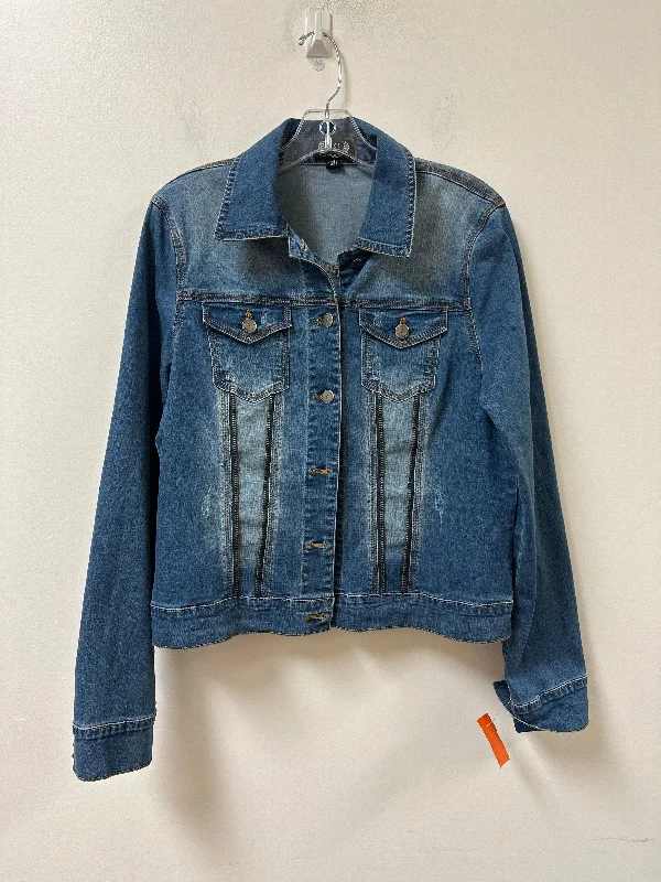 Jacket Denim By Clothes Mentor In Blue Denim, Size: M