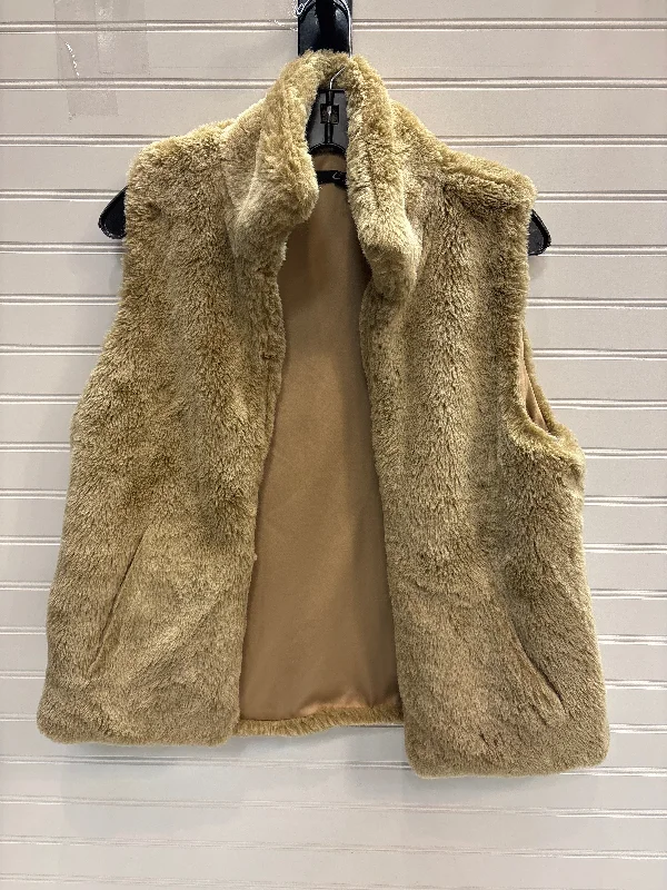 Vest Faux Fur & Sherpa By Cejon In Tan, Size: M